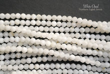 Load image into Gallery viewer, ホワイトオパール 3.1mm ラウンドカット(丸玉)