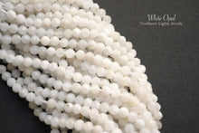Load image into Gallery viewer, ホワイトオパール 3.1mm ラウンドカット(丸玉)