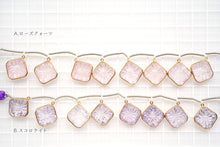 Load image into Gallery viewer, (4/6/10 grains) high quality rock crystal lozenge back carving beads rhombus