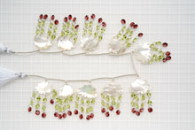 画像をギャラリービューアに読み込む, (2セット/1連)上質 マザーオブパール 雲&雨(ペリドット/ガーネット) ダブルホール