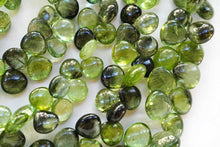 Load image into Gallery viewer, 【大きいサイズ】(#20-24)ルドウィジャイト イン ペリドット スムースマロン