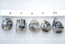 画像をギャラリービューアに読み込む, 8/29(No.1-20/粒売り)【模様はっきり】デンドライトアゲート カボション 上部穴あき