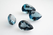 画像をギャラリービューアに読み込む, (a~d)大粒ロンドンブルートパーズ ルース10×10×6mm ペアシェイプカット ファセットカット 穴無し - Northern Lights Jewels