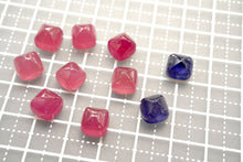 Load image into Gallery viewer, (Grain) Glass Filled Ruby/Sapphire Sugar Loaf Loose