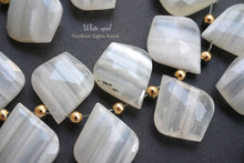 Load image into Gallery viewer, (1 row 18 cm 32 grains) High quality large malachite smooth rondel 7-10.5 x 5.8 mm