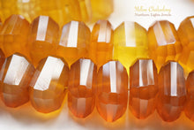 画像をギャラリービューアに読み込む, (3色/1連24粒)カルセドニー 真ん中穴 ナゲット タンブルカット