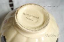 Load image into Gallery viewer, French vintage Sarreguemines cafe au lait mini bowl display supplies