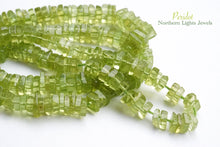 画像をギャラリービューアに読み込む, (1連200粒)ペリドット ヘイシビーズ/スクエアロンデル