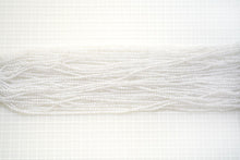 Load image into Gallery viewer, (150 grains per row) High quality rose quartz, small round cut, 2.5mm ball cut