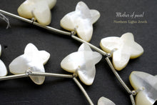 画像をギャラリービューアに読み込む, (2/10粒)上質 シェル MOP バタフライ シェイプ 蝶々 バタフライシェイプ