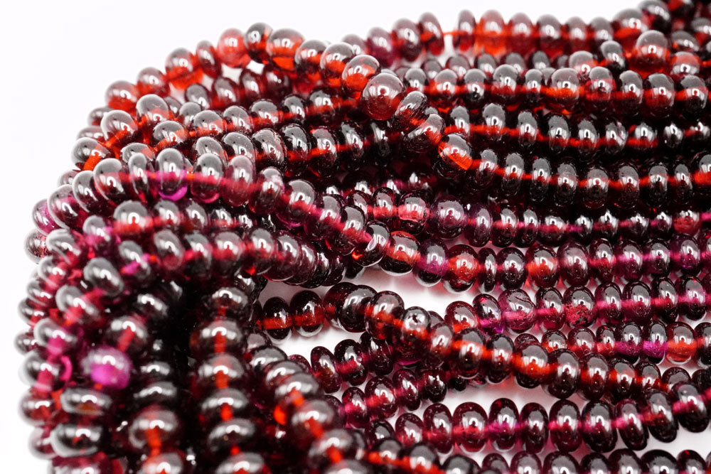 上質　モザンビークガーネット　スムースロンデル　4.2-5.3mm