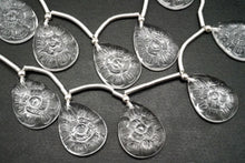 画像をギャラリービューアに読み込む, （2/10pc）宝石質　クリスタル　フラワーカービング　ペアシェイプ
