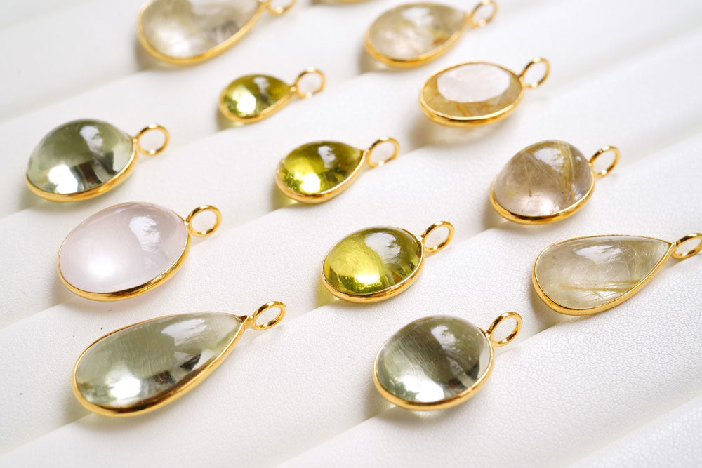 Kgf14 宝石ルース ロンドンブルートパーズ モスカイヤナイト