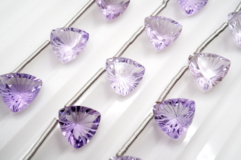 宝石質　ピンク　アメシスト　トリリオン　バックカービング