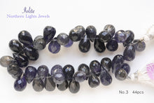 Load image into Gallery viewer, (30 grains per row) Fine Kyanite Smooth Drop Beads 7-10mm
