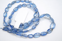 Load image into Gallery viewer, ネパール産　ブルー　カイヤナイト　ファセット　オーバル
