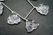 画像をギャラリービューアに読み込む, フラワー　3枚花びら　カービング　水晶　彫り
