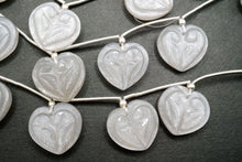 画像をギャラリービューアに読み込む, （No.1-2）ハート　フクロウ　カービング　ビアクォーツ　ムーンストーン　彫り
