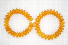 Load image into Gallery viewer, (1 row 19cm) Amber Baltic Amber 3 Colors Tumble Bracelet
