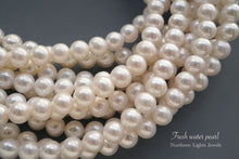 Load image into Gallery viewer, Freshwater Pearl Poppy Baroque Creo Hole White 38 cm
