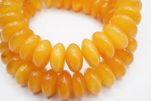Load image into Gallery viewer, (1 row 19cm) Amber Baltic Amber 3 Colors Tumble Bracelet
