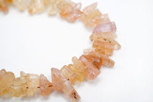 Load image into Gallery viewer, インペリアル　トパーズ　原石　穴あき　結晶
