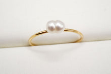 Load image into Gallery viewer, (1/4, half-strand, 1-strand) Akoya pearls from Ise-Shima, horn, poppy, untoned, natural gray

