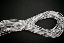 Load image into Gallery viewer, Freshwater Pearl Poppy Baroque Creo Hole White 38 cm
