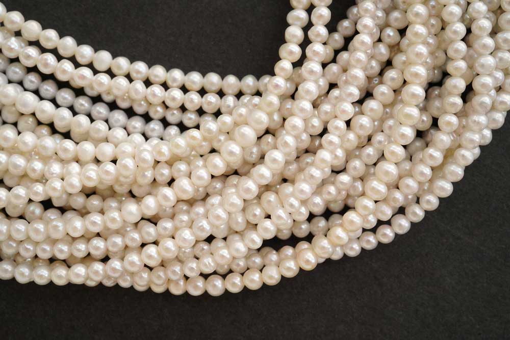 Freshwater Pearl Poppy Baroque Creo Hole White 38 cm