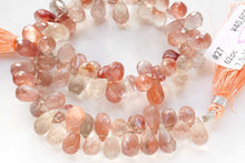 Load image into Gallery viewer, (19-22 grains per row) Fine Oregon Sunstone Rough Drop Beads
