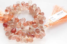 Load image into Gallery viewer, (19-22 grains per row) Fine Oregon Sunstone Rough Drop Beads
