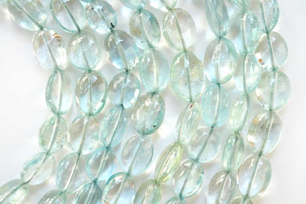 (6/7 beads per row) [Dark color] Gem quality large aquamarine pear shape cut beads