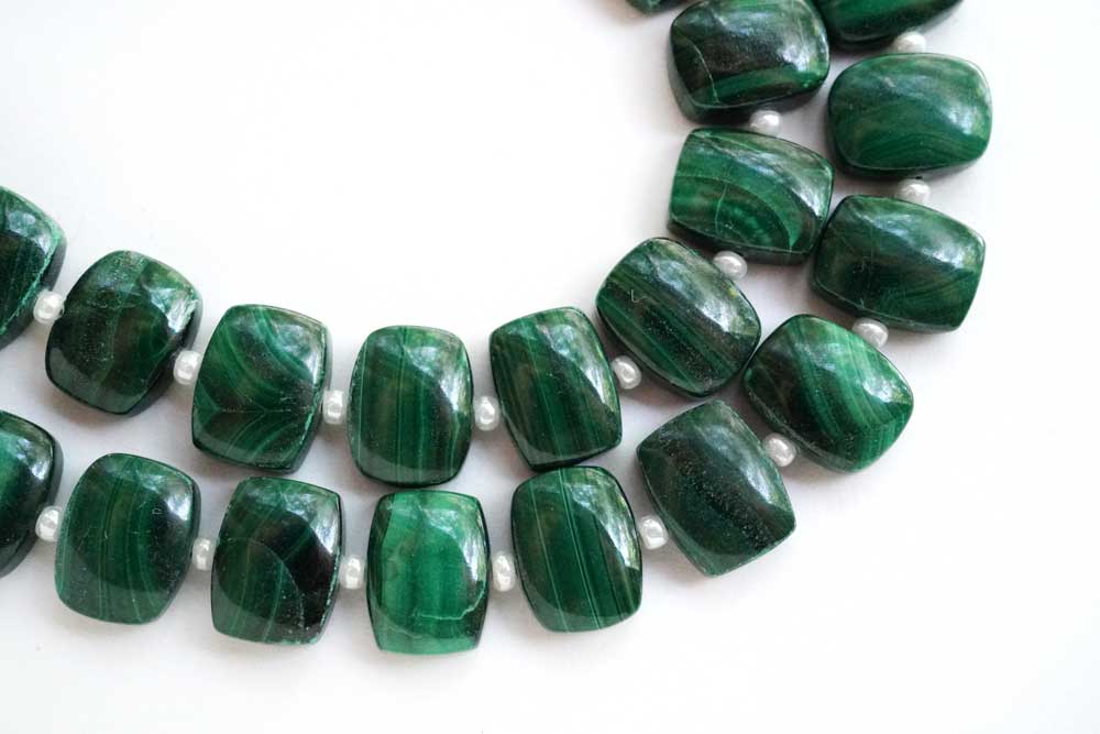 (1 row 18 cm 32 grains) High quality large malachite smooth rondel 7-10.5 x 5.8 mm