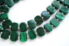 Load image into Gallery viewer, (1 row 18 cm 32 grains) High quality large malachite smooth rondel 7-10.5 x 5.8 mm
