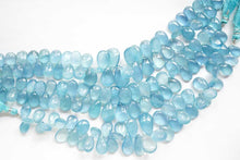 Load image into Gallery viewer, (6/7 beads per row) [Dark color] Gem quality large aquamarine pear shape cut beads
