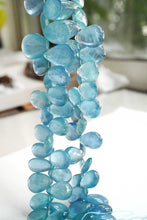 Load image into Gallery viewer, (6/7 beads per row) [Dark color] Gem quality large aquamarine pear shape cut beads
