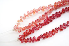 Load image into Gallery viewer, （パパラチア/レッド）宝石質　ソンゲア産　サファイア　40cm　ファセット　ドロップ
