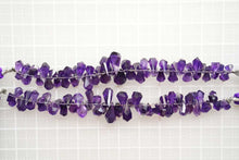 Load image into Gallery viewer, (10 grains) High quality light color smoky quartz jasmine carving
