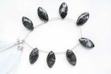 Load image into Gallery viewer, (1 row 36 cm 190 grains) Labradorite heishibeads 3.5-4.5mm
