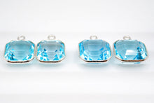 画像をギャラリービューアに読み込む, 8/20（#32.33）宝石質　ブルートパーズ　銀製　チャーム　銀製フレーム
