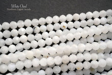 Load image into Gallery viewer, ホワイトオパール　3.1mm　ラウンドカット（丸玉）
