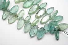 画像をギャラリービューアに読み込む, （半連/1連）ミント　カイヤナイト　22cm　スライス　マーキスカット
