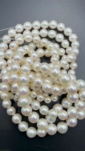ギャラリービューアあこや真珠　41cm　ラウンド　ホワイト　無調色　サイズグラデーション　パールに読み込んでビデオを見る
