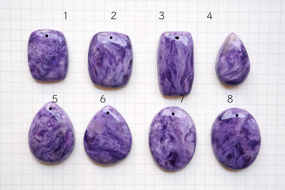 (Grain Selling) High Quality Charoite Cabochon Perforated Top