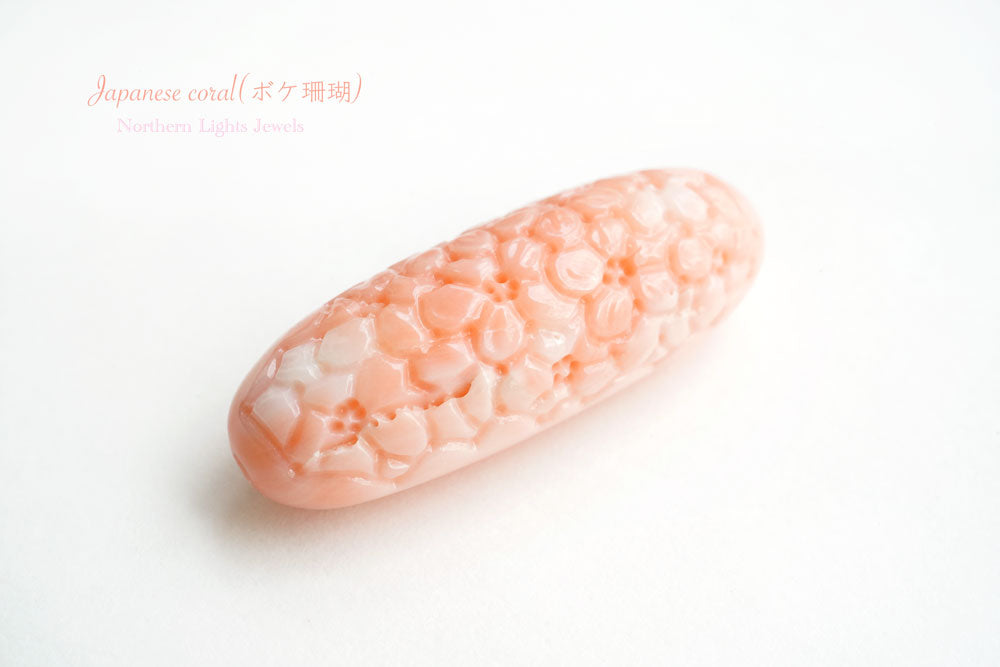 (Only 1 item) Off Kochi Peach Coral Bokeh Coral Loose Flower Carving Upper Part Hole Coral