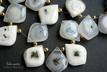 Load image into Gallery viewer, (10 grains per row) High Quality Solar Quartz Faceted Lantern Moss Agate
