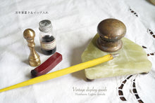 Load image into Gallery viewer, French Vintage Fountain Pen Holder &amp; Ink Holder Marble x Brass Display Supplies
